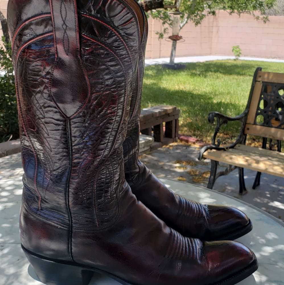 Lucchese 1883 mens boots